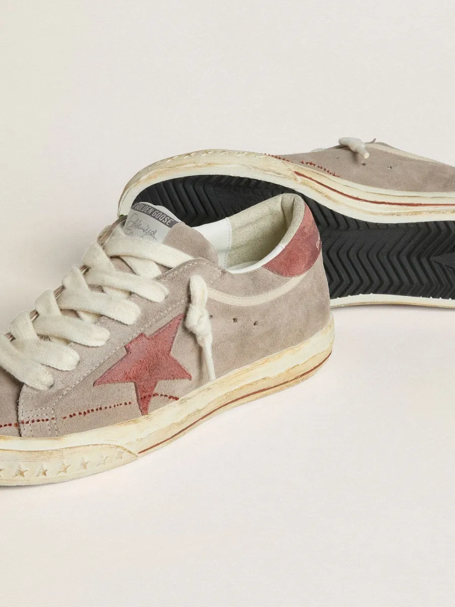 Super-Star Donna LTD in suede grigio con stella e talloncino in suede cerato rosso