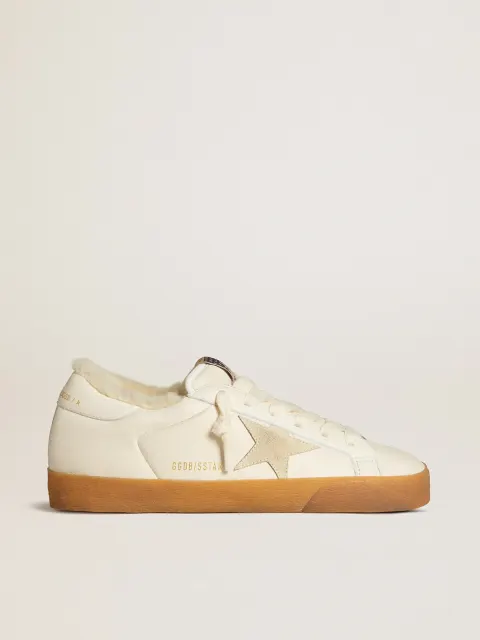 Super-Star in nappa bianca con stella in suede e fodera in shearling