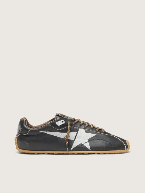 Marathon Speed Donna con tomaia in pelle nera e stella argento