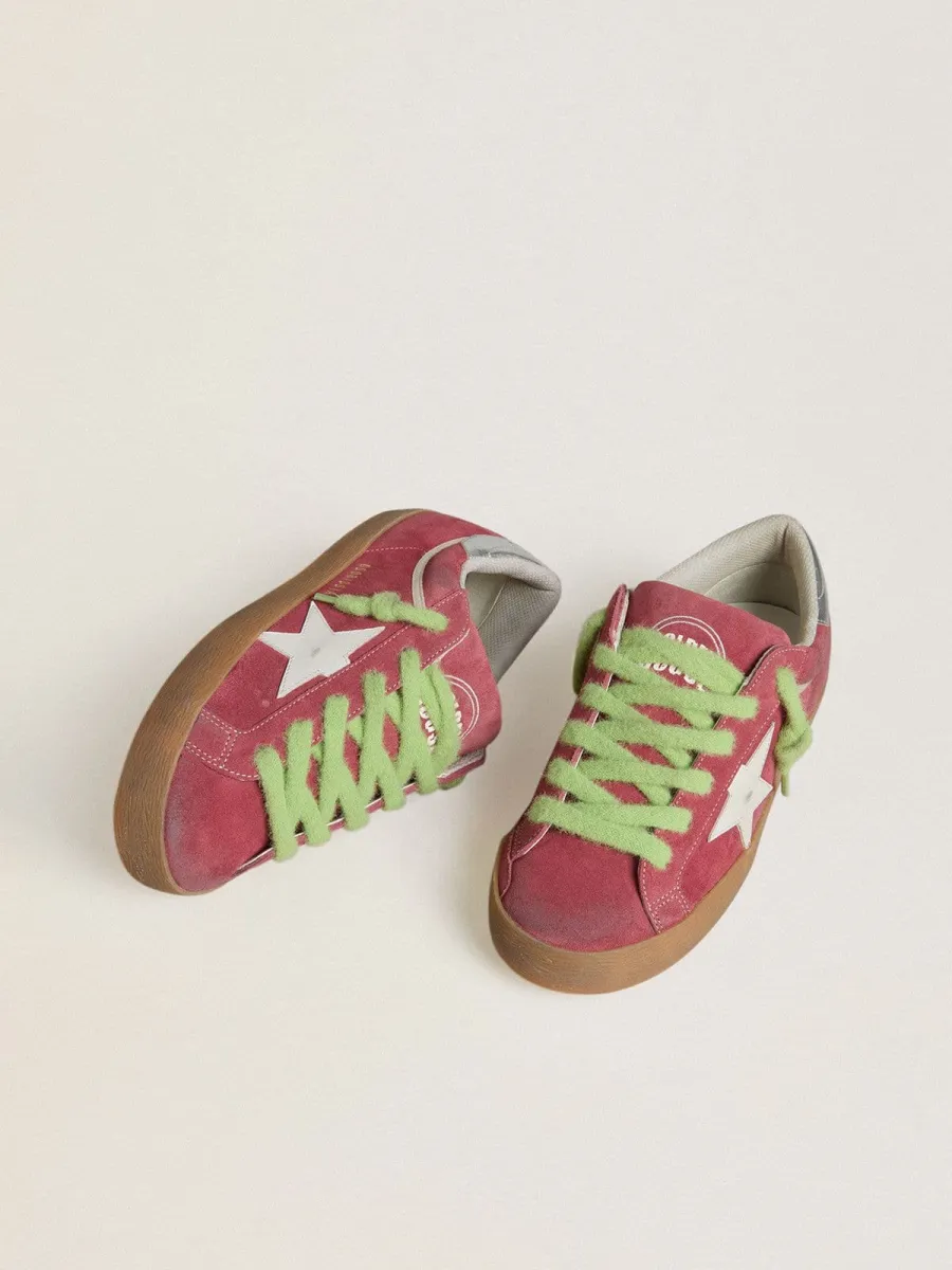 Super-Star Donna in suede rosso con stella in pelle bianca e talloncino in pelle argento