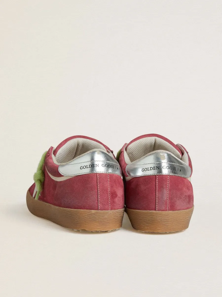 Super-Star Donna in suede rosso con stella in pelle bianca e talloncino in pelle argento