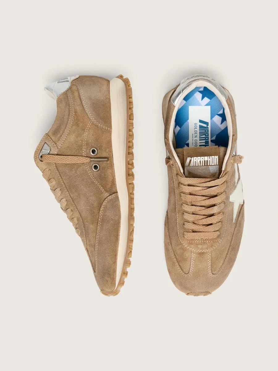 Marathon donna in suede tabacco con stella bianca
