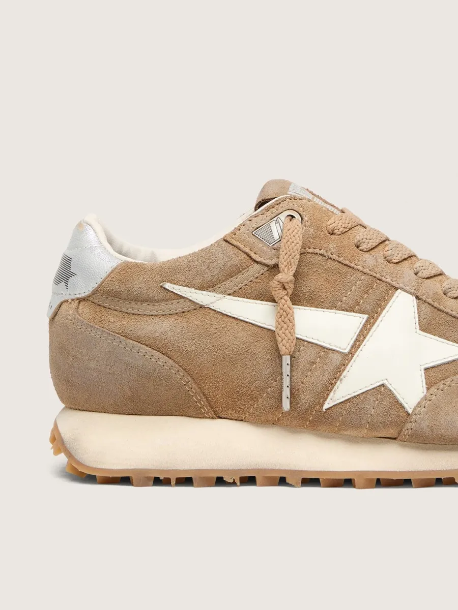 Marathon donna in suede tabacco con stella bianca