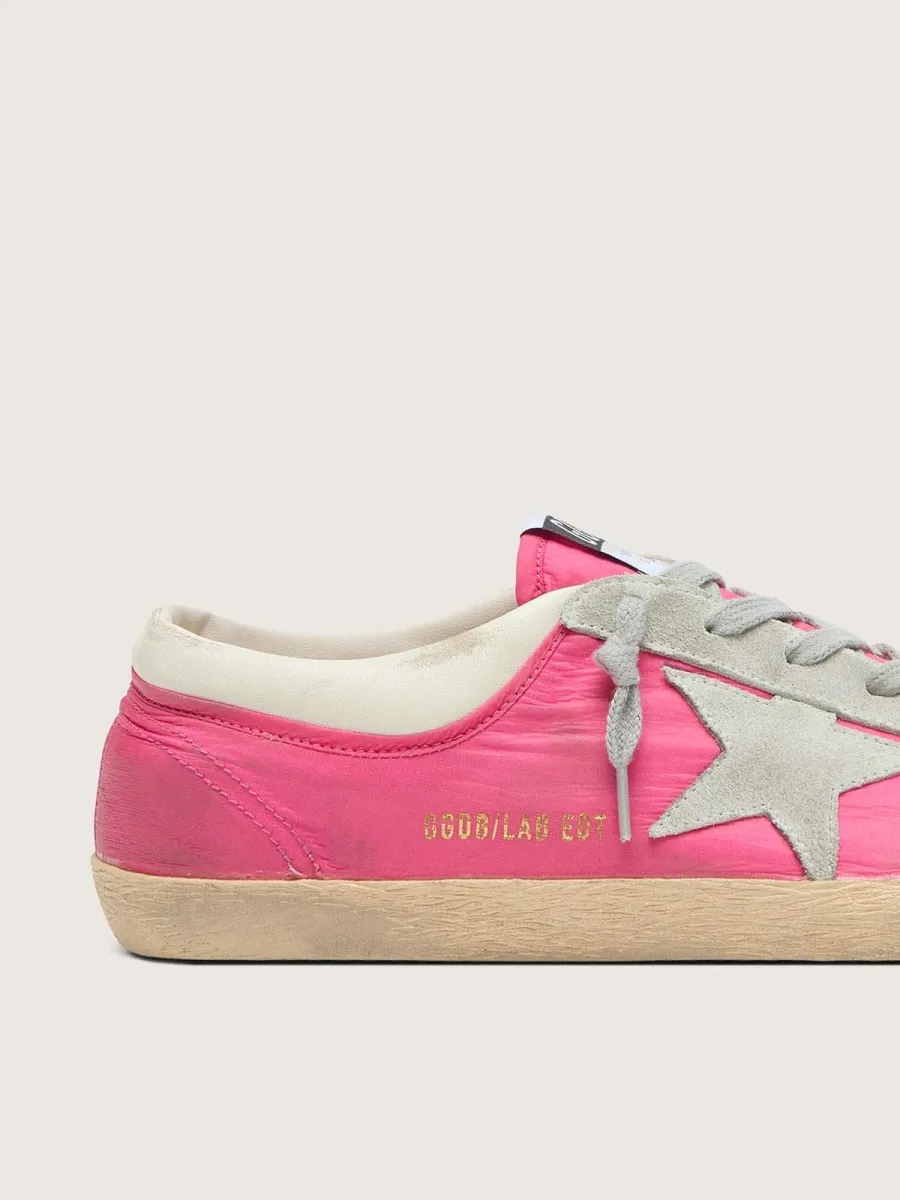 Super-Star donna in nylon rosa fluo con stella in suede grigio chiaro