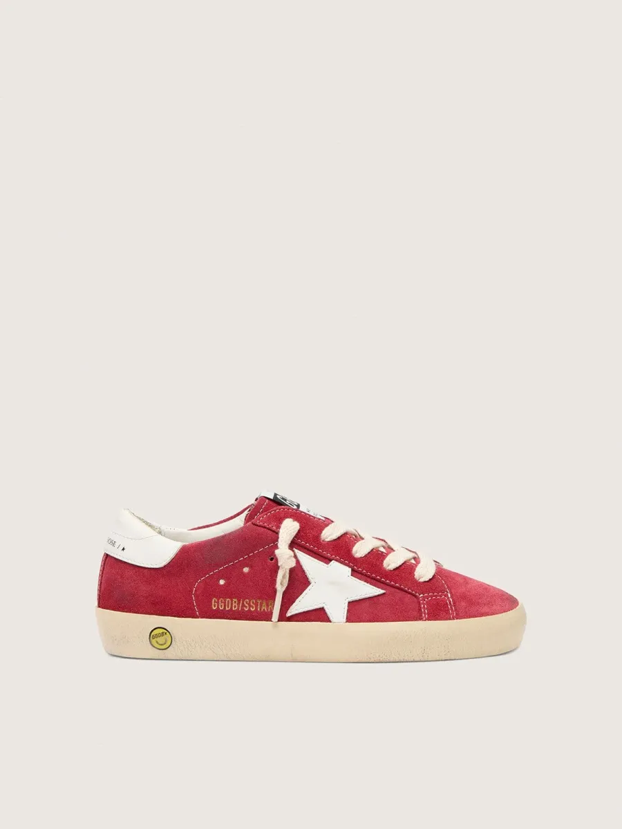 Super-Star Young in suede rosso con stella e talloncino in pelle bianca