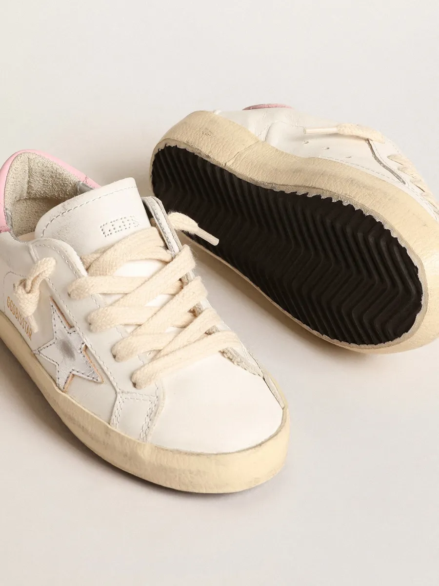 Super-Star Young con stella in pelle argento e talloncino rosa