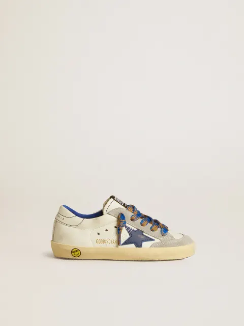 Super-Star Young con stella in pelle blu e inserti in suede ghiaccio