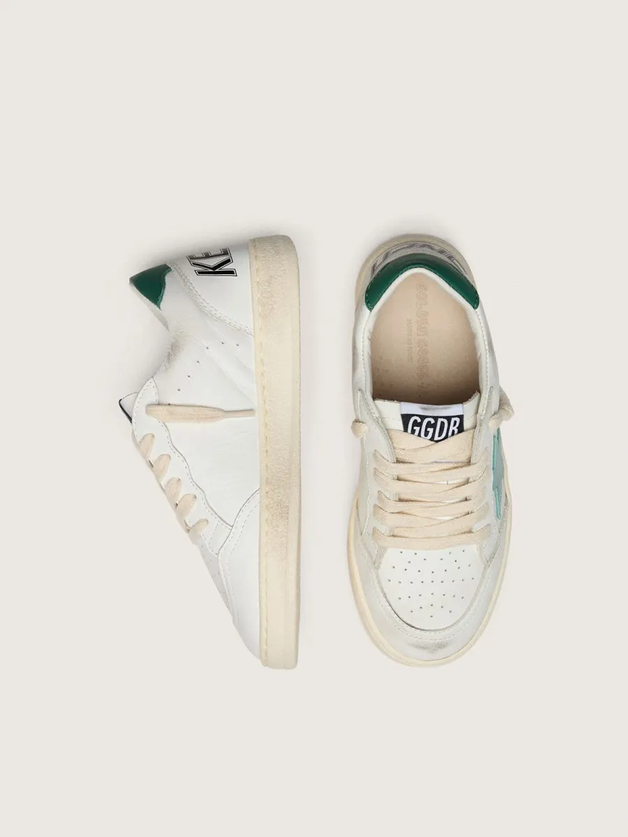 Ball Star young in pelle bianca con stella in pelle verde acqua