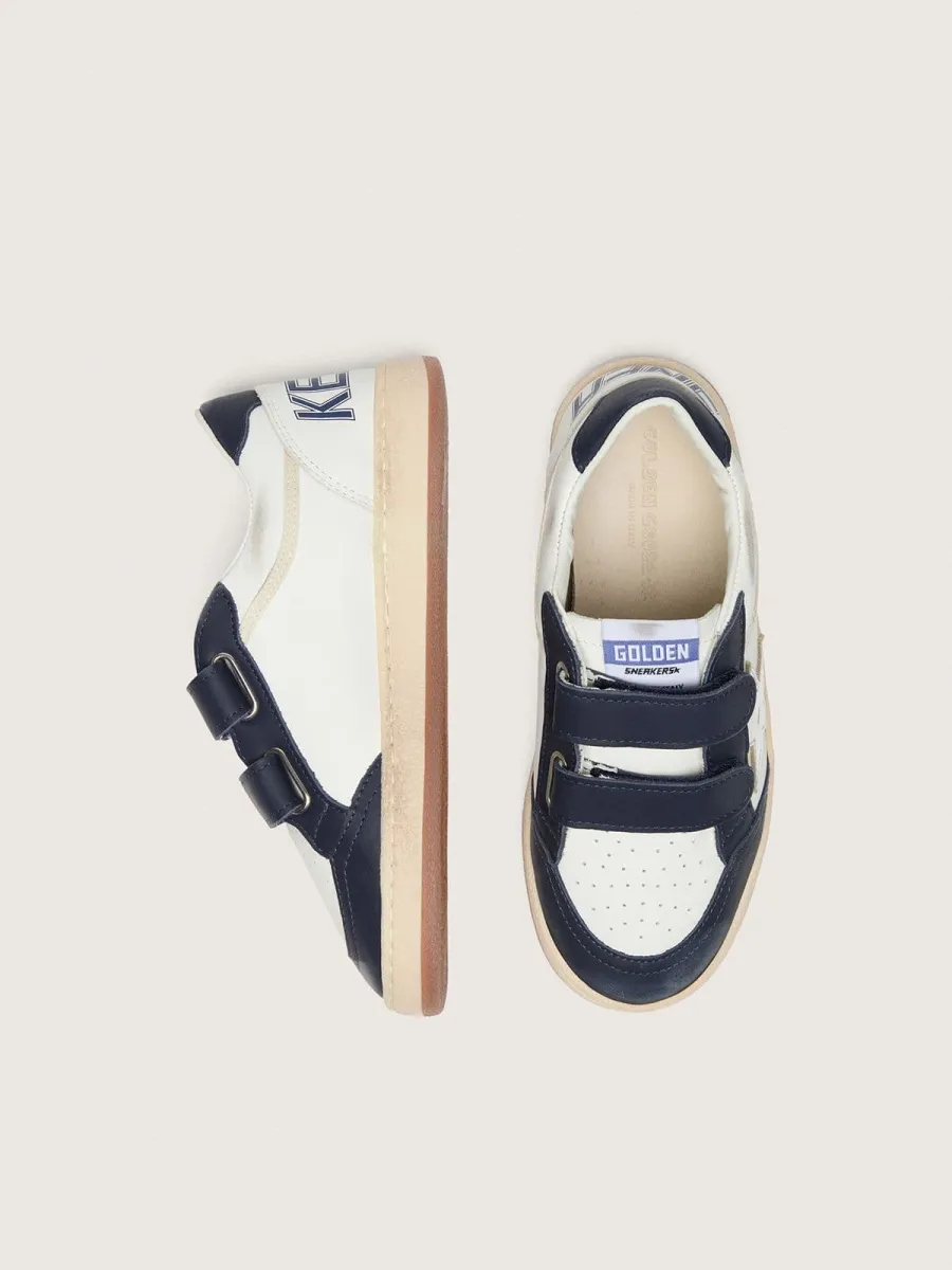 Ball Star young in pelle bianca con stella in pelle laminata argento e inserti in pelle blu scuro